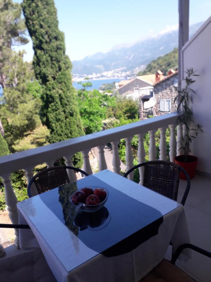 Ana Apartmani Sveti Stefan Exterior photo