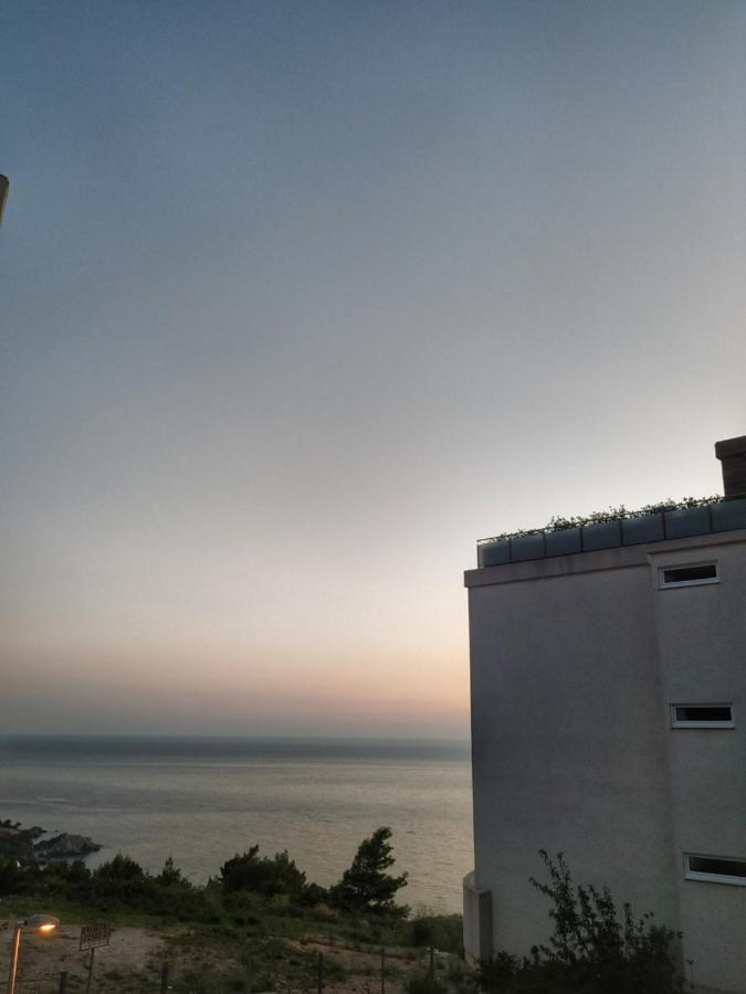 Ana Apartmani Sveti Stefan Exterior photo